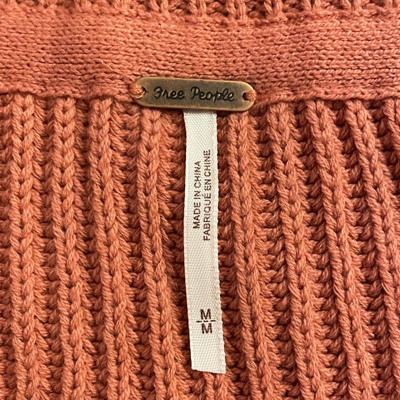 NWT Free People Rose Icing Layer Cake Sweater size M - Picture 8 of 11